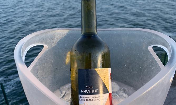 探索Wine9的性能和功能特点（揭秘Wine9的卓越表现及其关键优势）