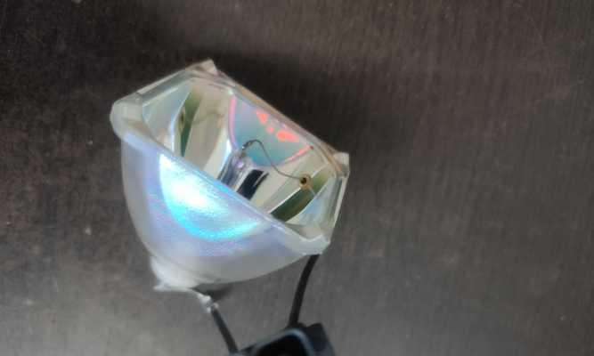 松下PTPX760性能评测（一款强大的摄影工具解析）