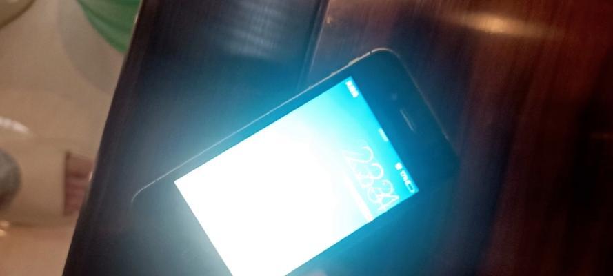 苹果4s质量如何？（解读苹果4s手机的品质和性能表现）
